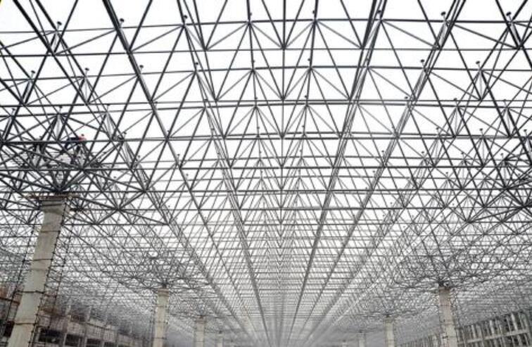 昌都网架公司为您分享干煤棚在后期的使用保养方法